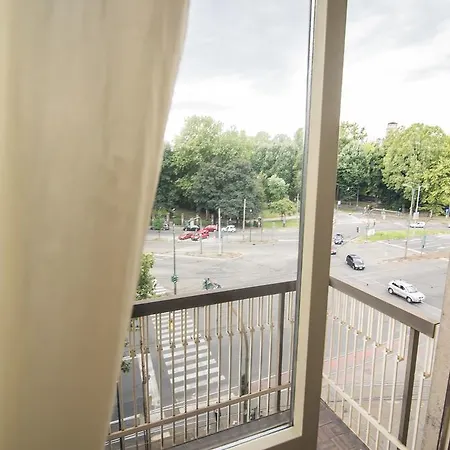 Central Flat Close To Royal Gardens *