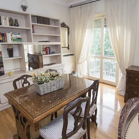 Appartement Central Flat Close To Royal Gardens